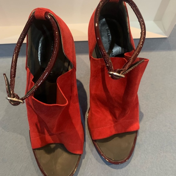 Red Cover Up Balenciagas - Picture 2 of 4